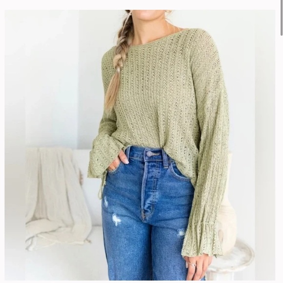 Lumiere Open Knit Sweater Medium - Picture 2 of 9